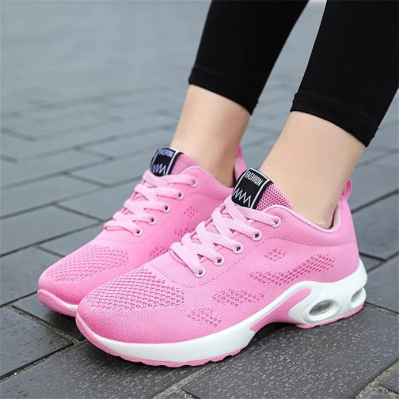 Céleste Comfort Walk