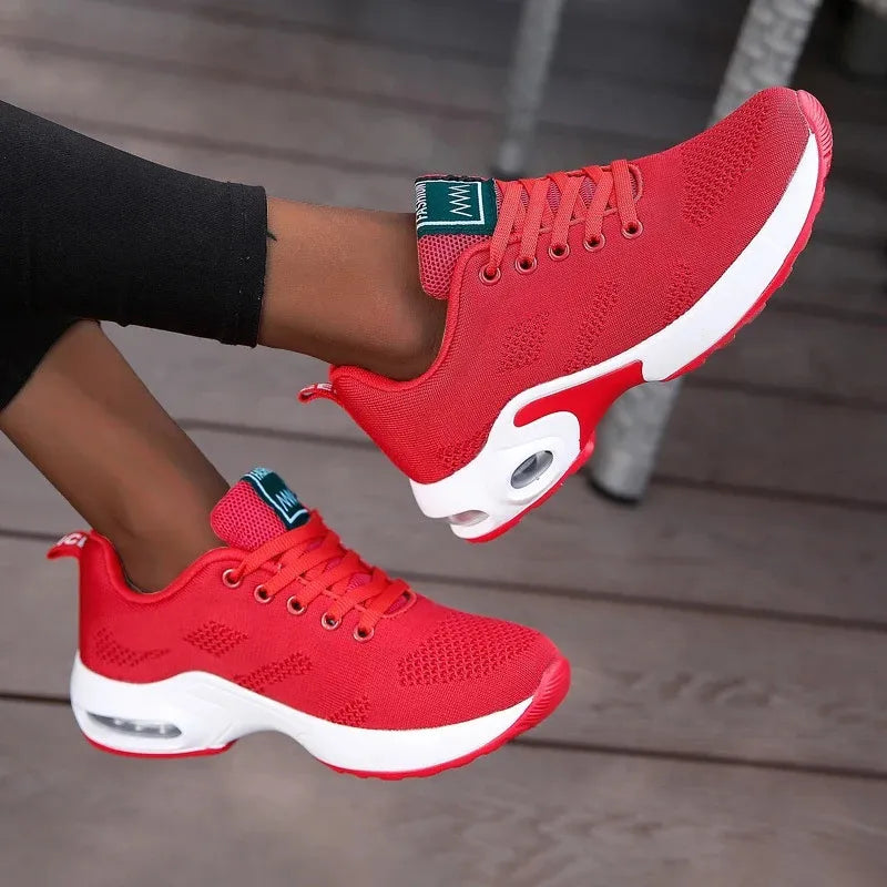 Céleste Comfort Walk