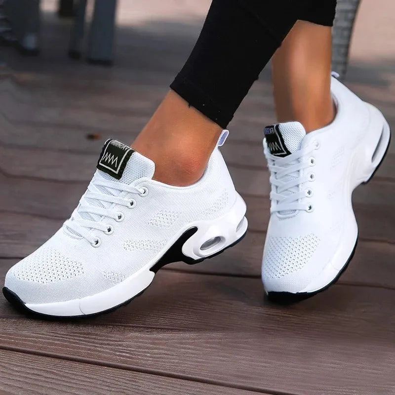 Céleste Comfort Walk